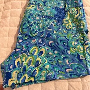 Lilly Pulitzer Callahan short 16
